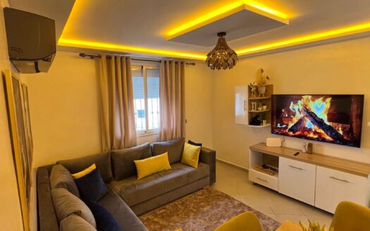 Appartement à louer à Miftah Essahil Anza – Chambre et salon